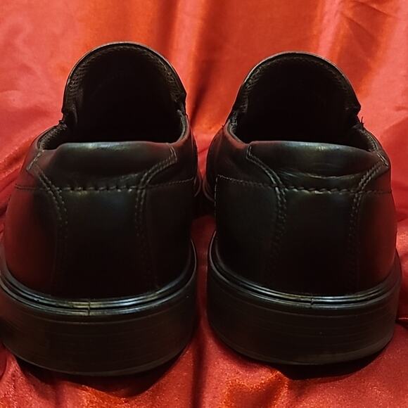 ECCO Helsinki sz EU43 US10 bike toe slip on loafer black top grain leath… main image 8